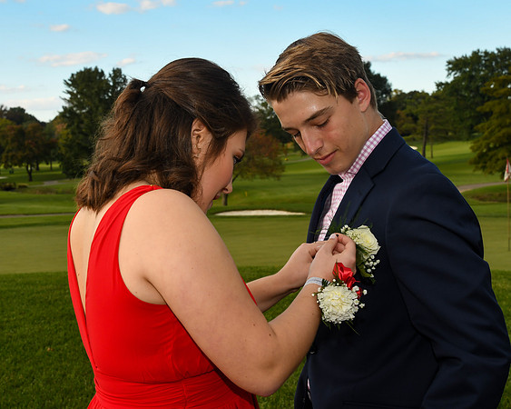DL Action Sports - Marshall Homecoming Formals 10-19-18-7055