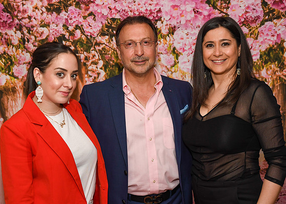 Jim Halling Photography Negin Jafari Birthday 5-4-19-0547